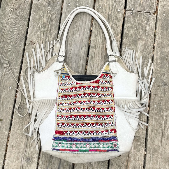 Vintage Addiction Beaded Leather Fringe Bag